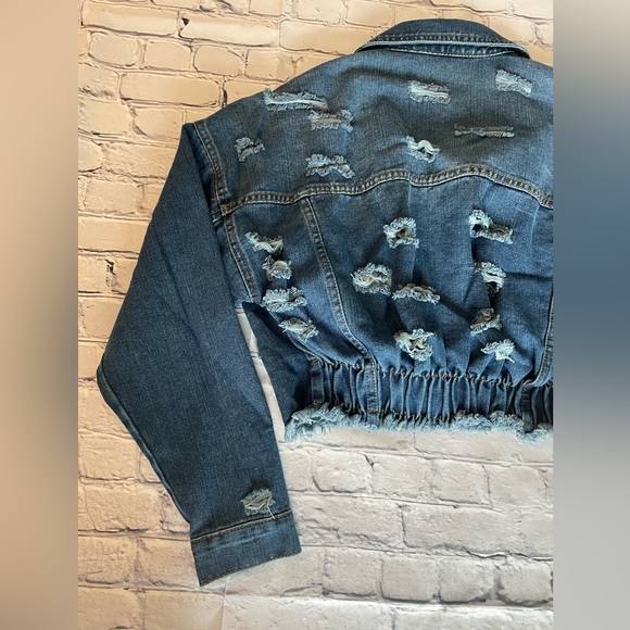 Jean Jacket - Picture 2 of 9